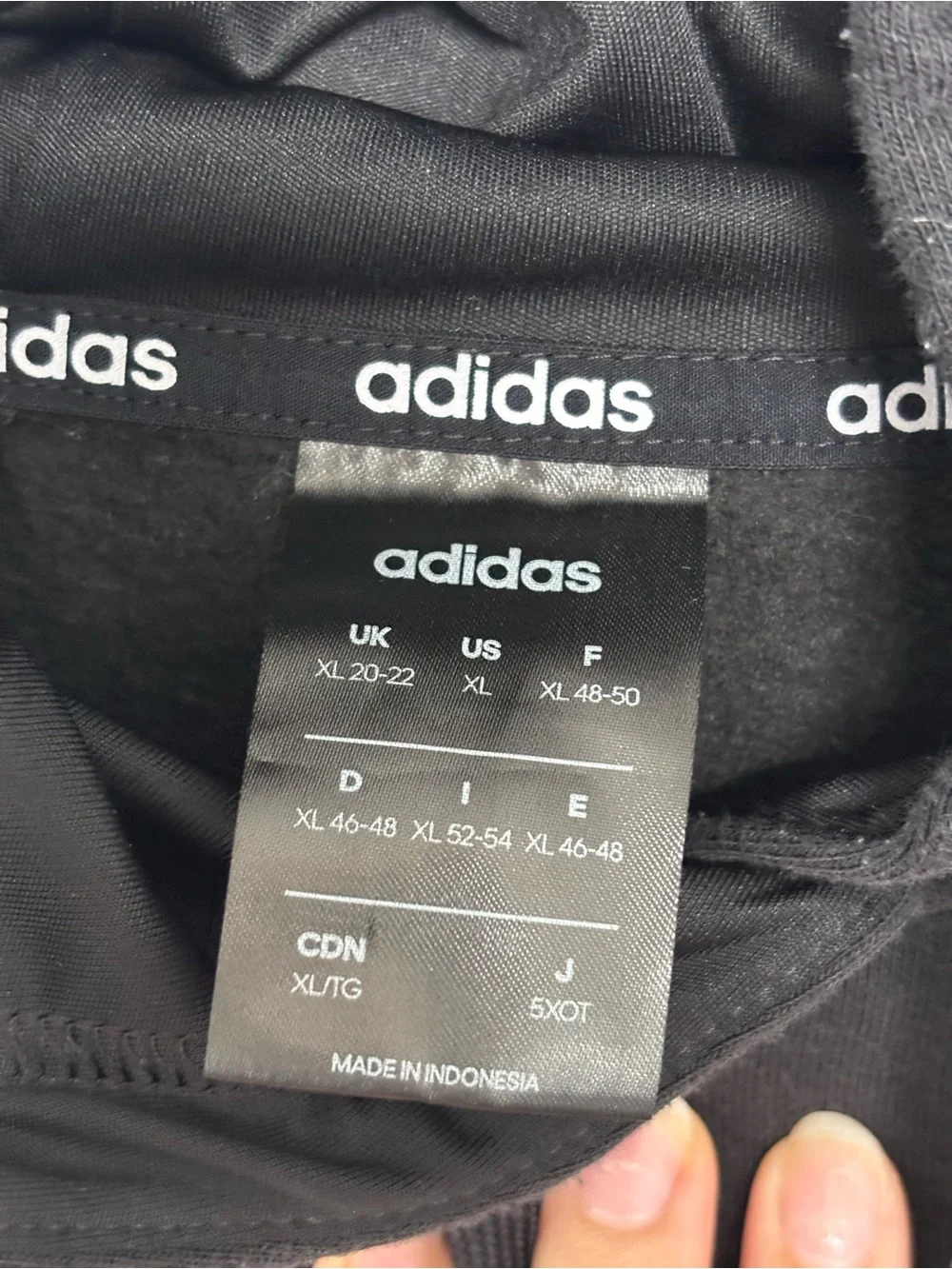 Adidas 3 Stripe Logo Hoodie Athleisure Streetwear Oversized Sporty Sweatshirt XL